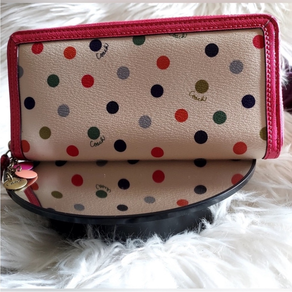 Coach Vintage Polka Dot Patent Leather Trim Wallet, Rare - Picture 2 of 12
